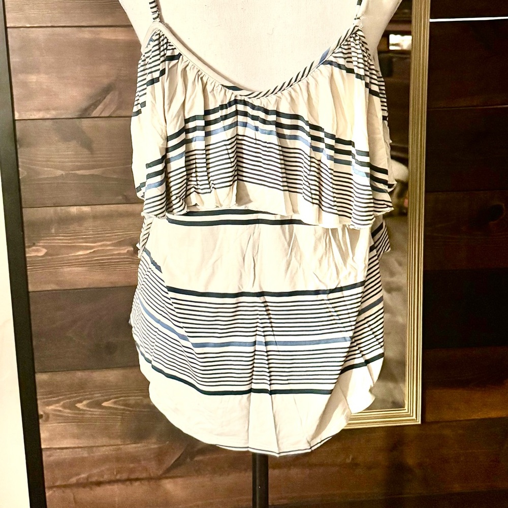 Chaser Striped Ruffle Top nwt - Picture 3 of 5